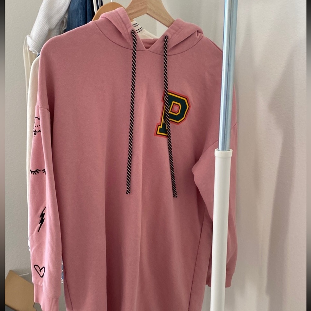 Puma pink buddies